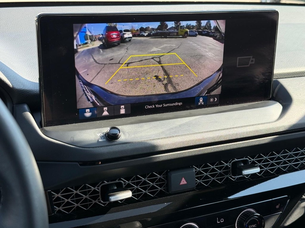 Honda Accord Hybrid Vehicle Full-screen Gallery Image 18