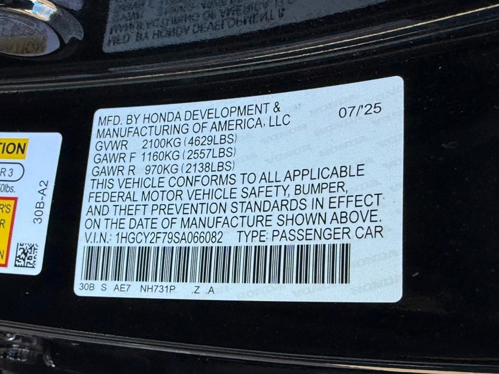 Honda Accord Hybrid Vehicle Full-screen Gallery Image 27