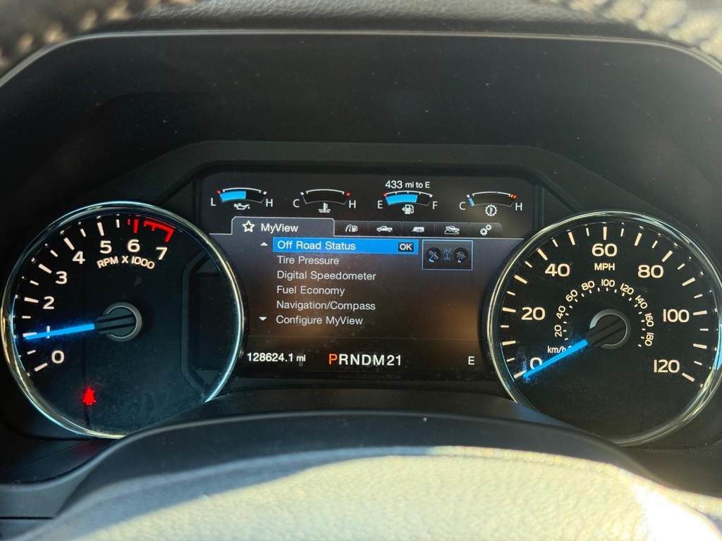 Ford F-150 Vehicle Full-screen Gallery Image 22