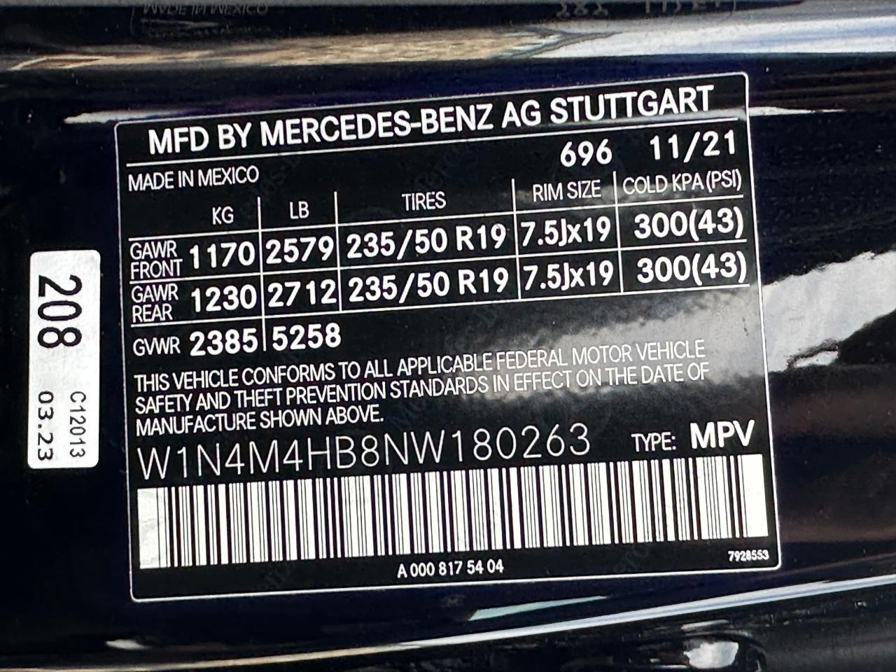 2022 Mercedes-Benz GLB GLB 250 photo
