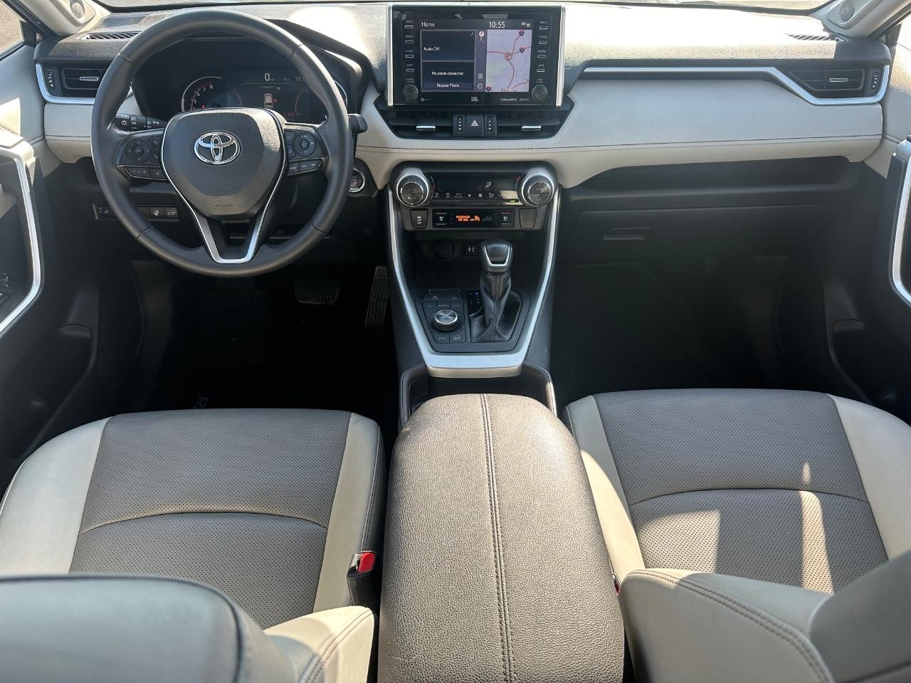 2019 Toyota RAV4 Limited photo