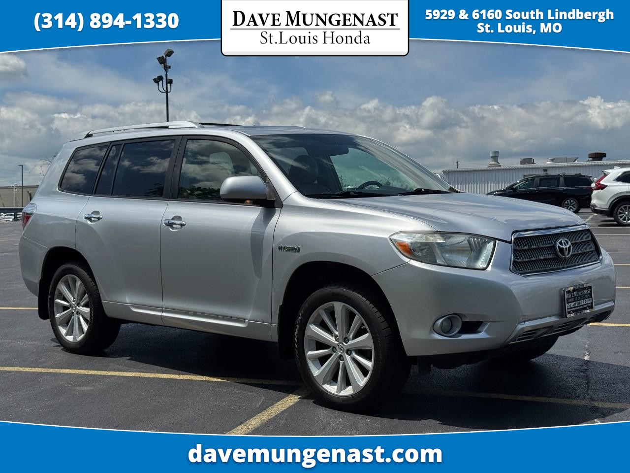 Used 2009 Toyota Highlander Limited Hybrid with VIN JTEEW44A592026637 for sale in St. Louis, MO