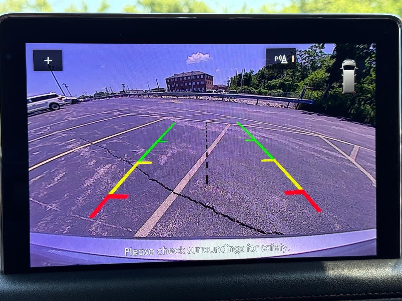 Lincoln Aviator Vehicle Full-screen Gallery Image 26