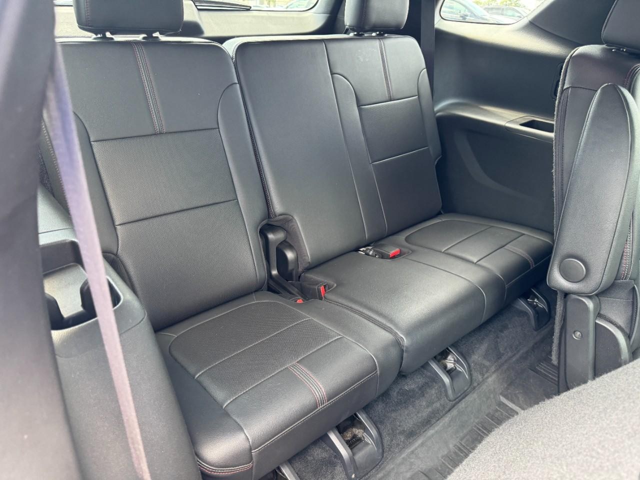 Chevrolet Traverse Vehicle Full-screen Gallery Image 11