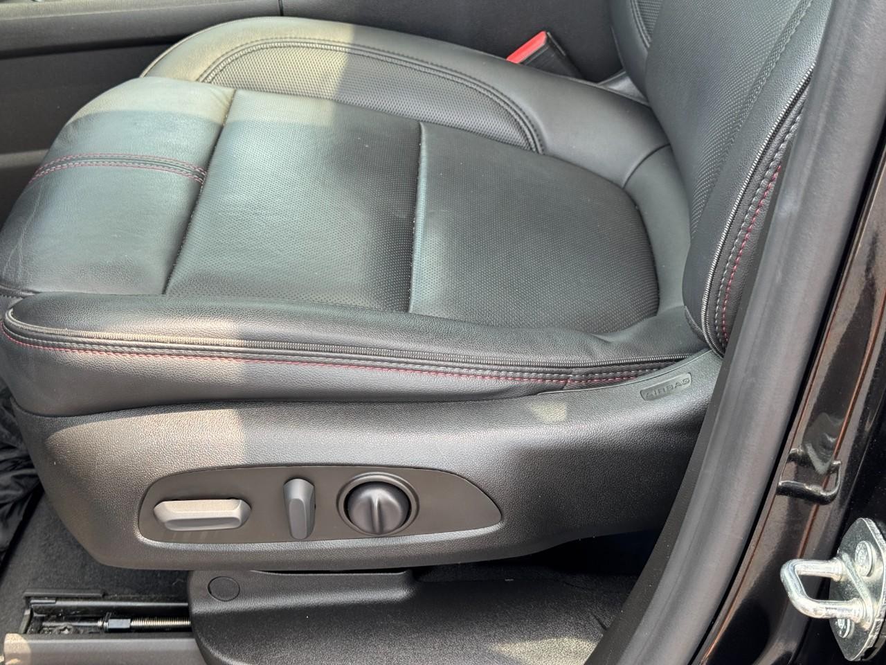 Chevrolet Traverse Vehicle Full-screen Gallery Image 28