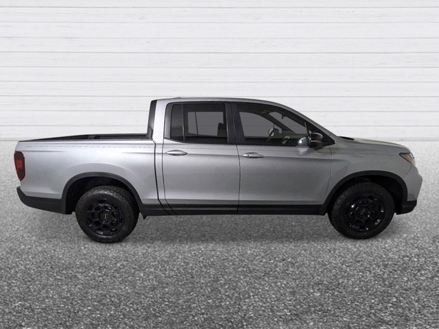Honda Ridgeline Vehicle Full-screen Gallery Image 06