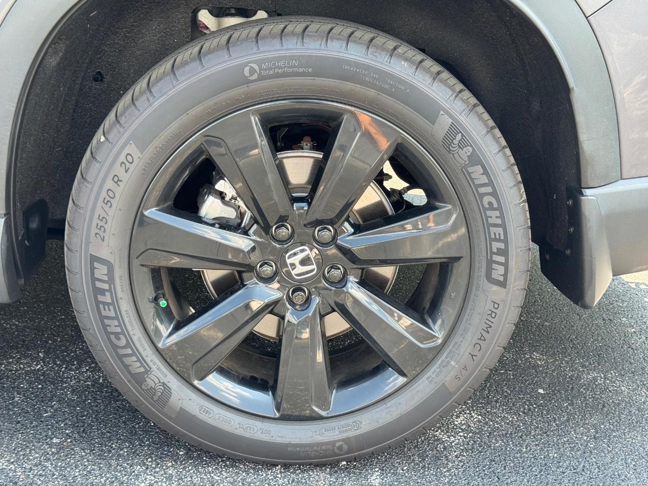 Honda Pilot Vehicle Full-screen Gallery Image 07