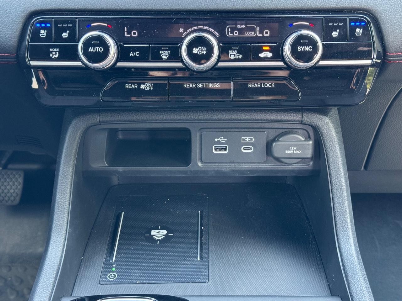 Honda Pilot Vehicle Full-screen Gallery Image 16