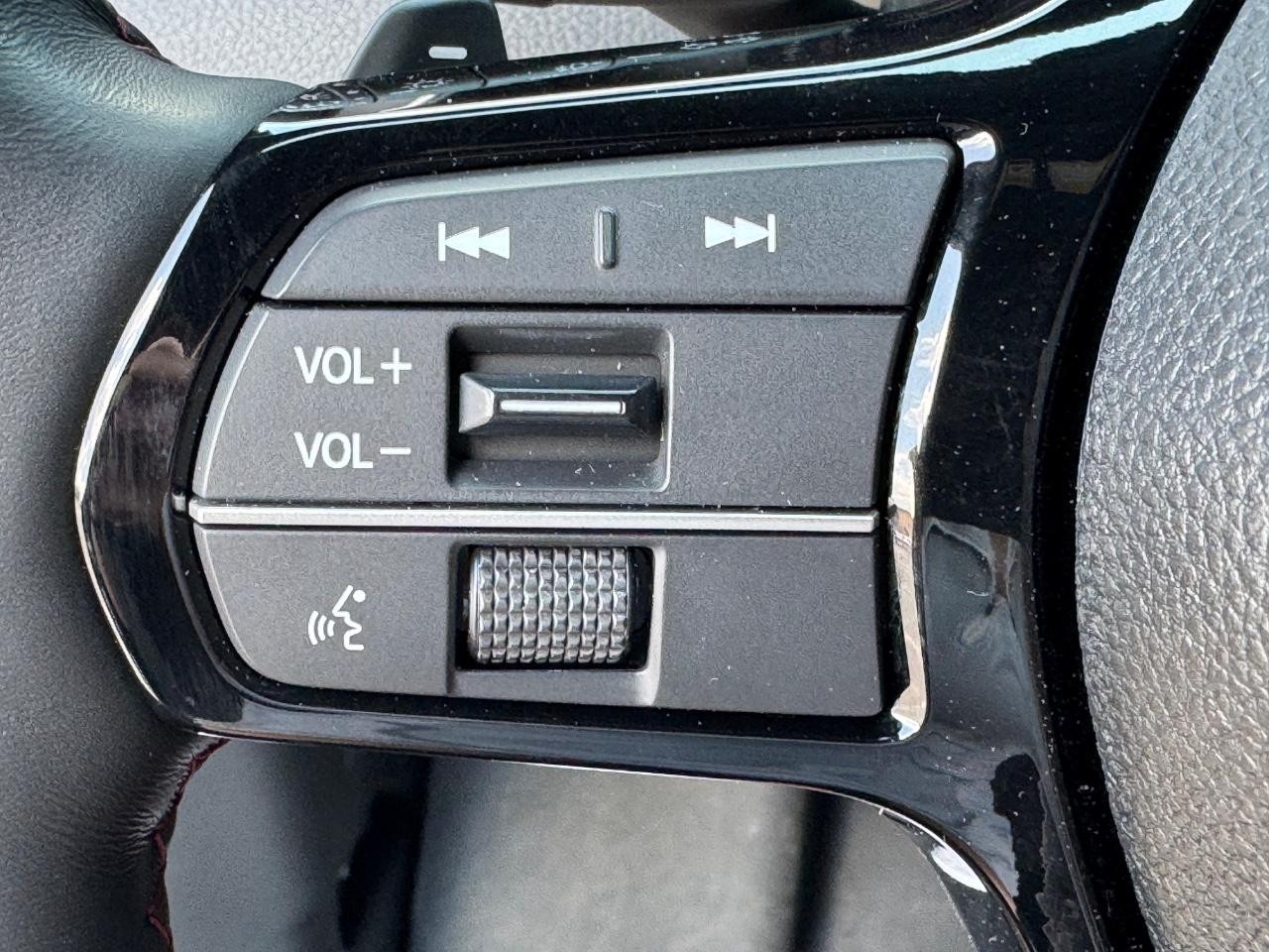 Honda Pilot Vehicle Full-screen Gallery Image 22