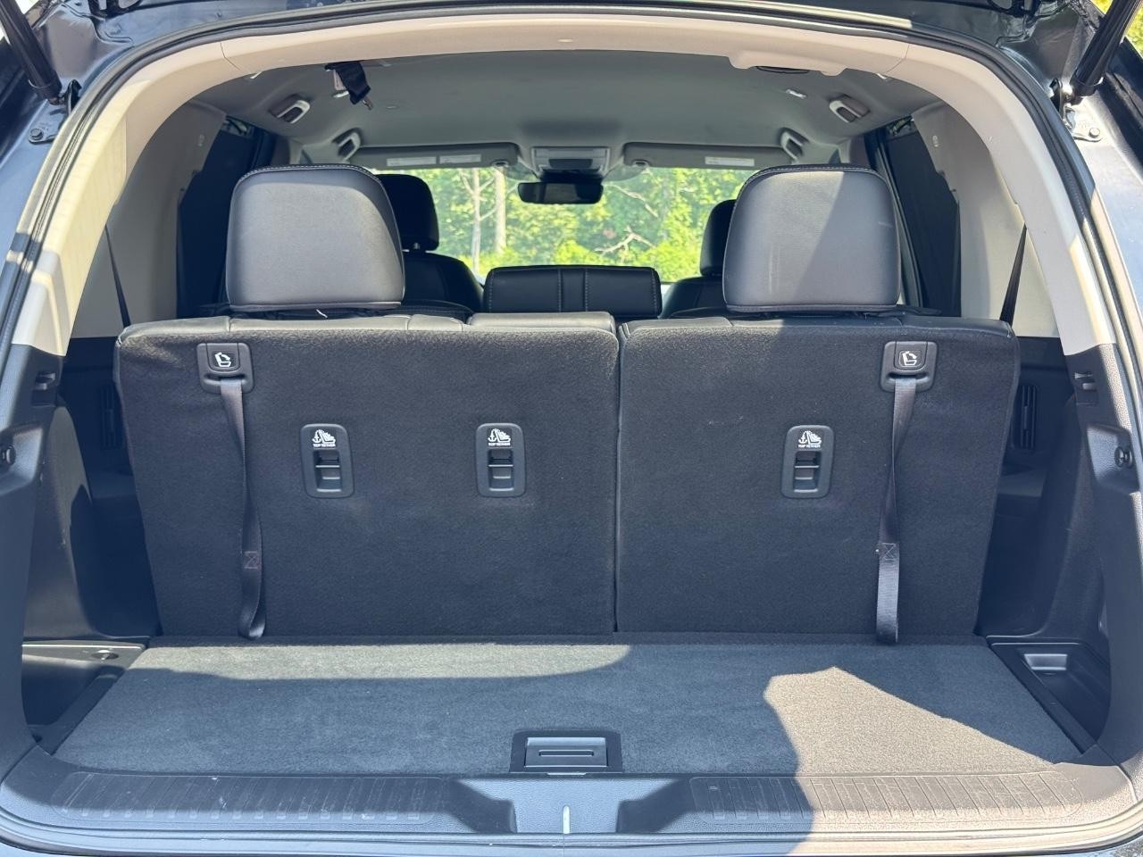 Honda Pilot Vehicle Full-screen Gallery Image 04