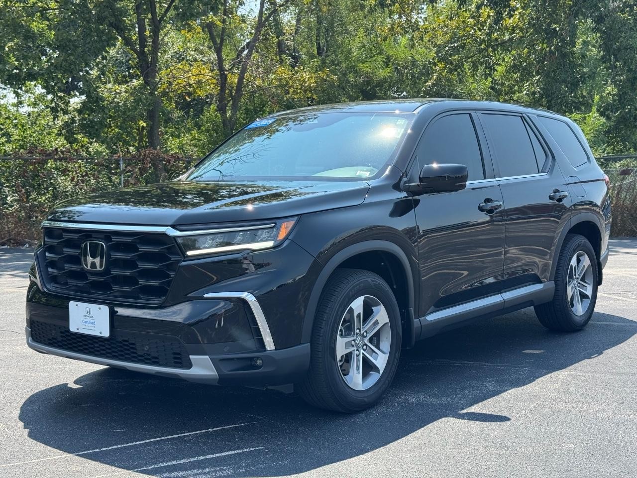 Honda Pilot Vehicle Full-screen Gallery Image 08