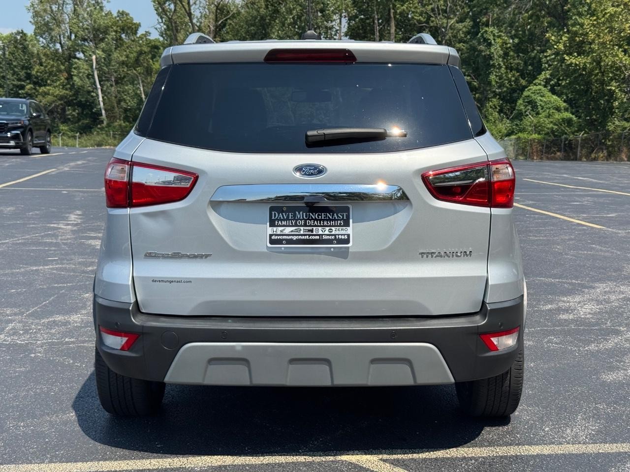 Ford EcoSport Vehicle Full-screen Gallery Image 04