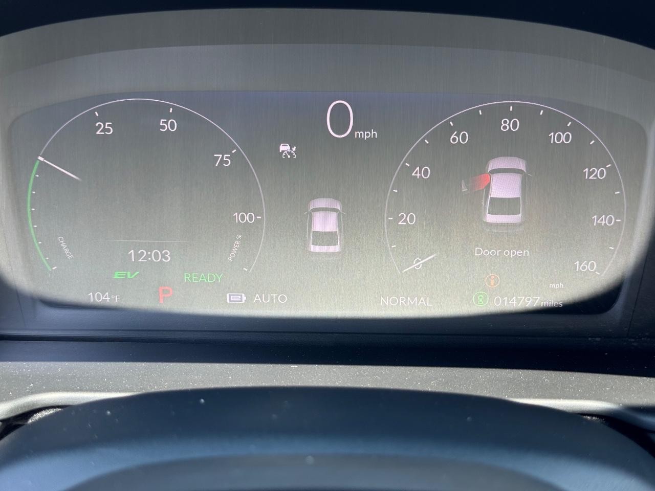 Honda Accord Hybrid Vehicle Full-screen Gallery Image 17