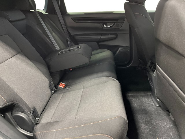 Honda CR-V Hybrid Vehicle Full-screen Gallery Image 28