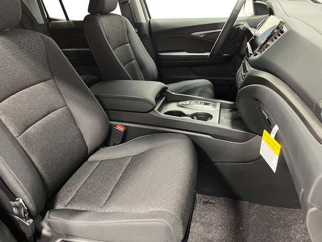 Honda Ridgeline Vehicle Full-screen Gallery Image 22