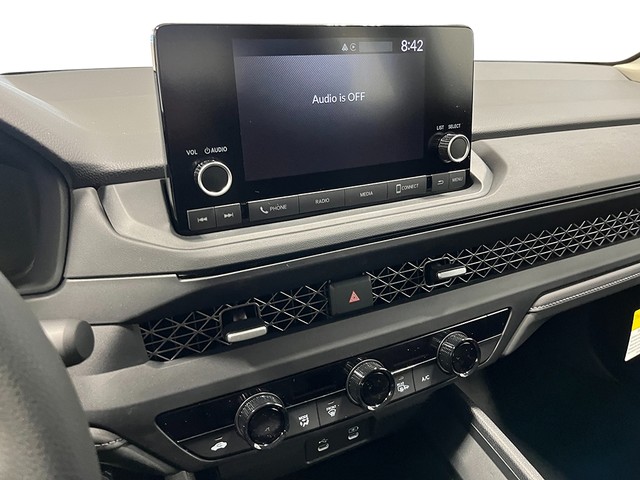 Honda Accord Sedan Vehicle Full-screen Gallery Image 19