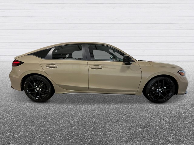 Honda Civic Hatchback Vehicle Full-screen Gallery Image 08