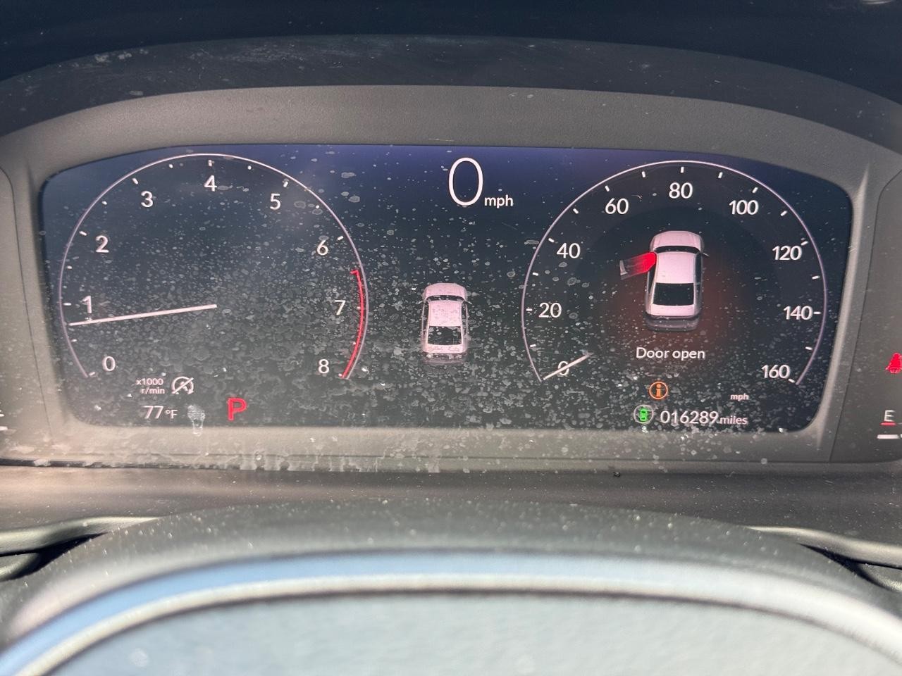 Honda Accord Sedan Vehicle Full-screen Gallery Image 19