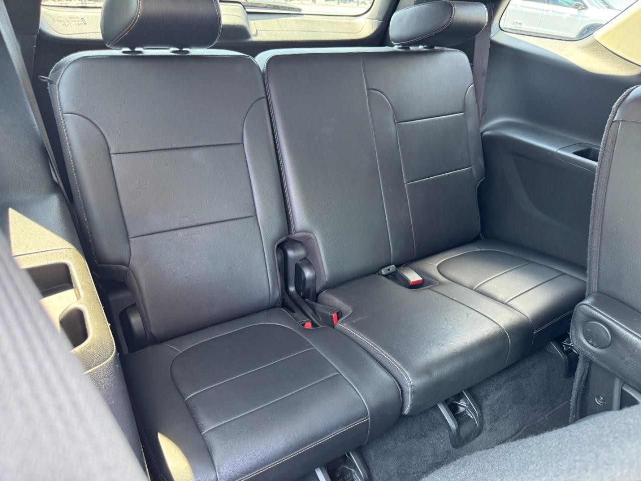 Chevrolet Traverse Vehicle Full-screen Gallery Image 11