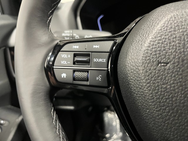 Honda Civic Hatchback Vehicle Full-screen Gallery Image 18