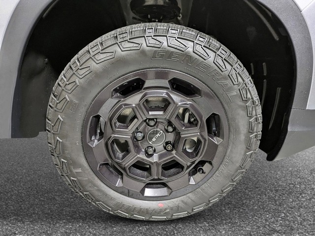 Honda Ridgeline Vehicle Full-screen Gallery Image 09