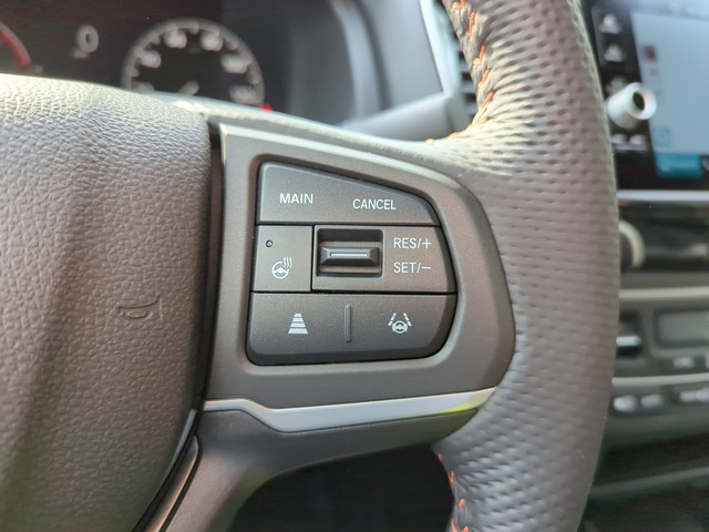 Honda Ridgeline Vehicle Full-screen Gallery Image 14