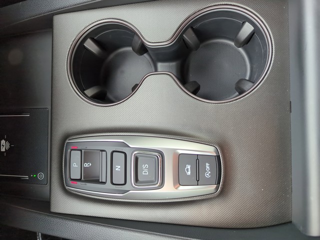 Honda Ridgeline Vehicle Full-screen Gallery Image 23