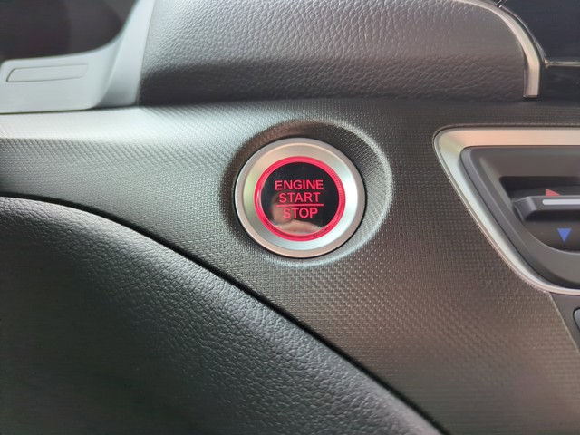 Honda Ridgeline Vehicle Full-screen Gallery Image 25