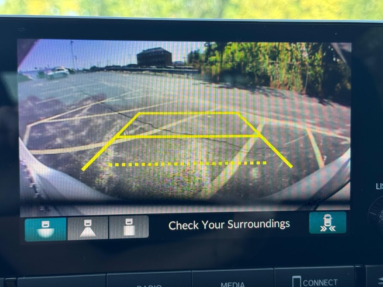 Honda Accord Sedan Vehicle Full-screen Gallery Image 23