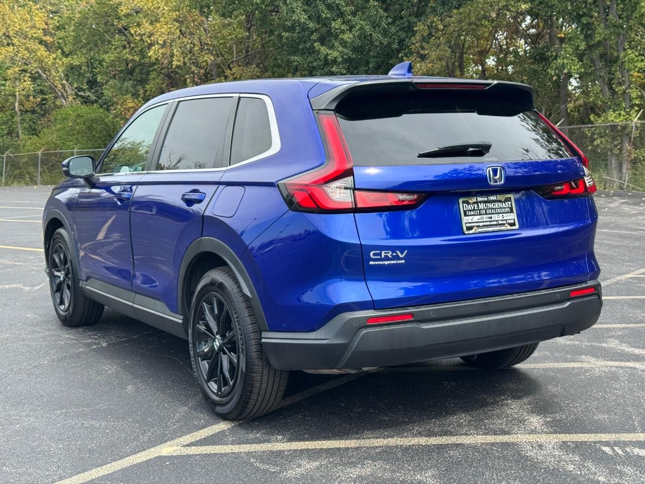 Honda CR-V Vehicle Full-screen Gallery Image 06