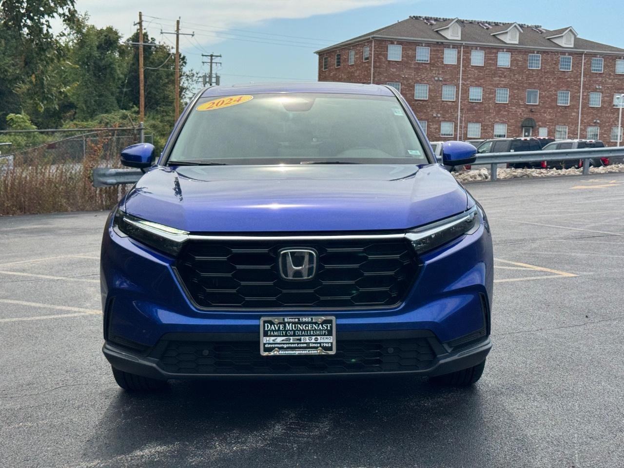 Honda CR-V Vehicle Full-screen Gallery Image 09