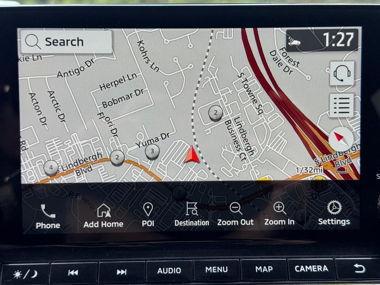 Mitsubishi Outlander Vehicle Full-screen Gallery Image 25