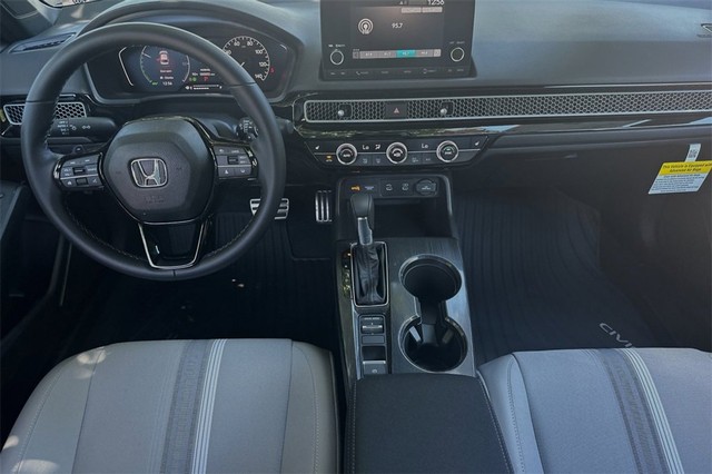 Honda Civic Sedan Hybrid Vehicle Full-screen Gallery Image 14