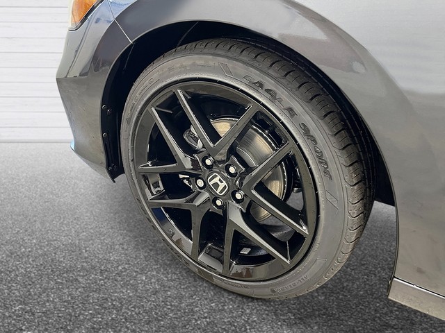 Honda Civic Hatchback Vehicle Full-screen Gallery Image 11