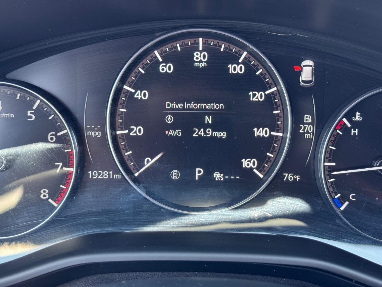 Mazda CX-50 Vehicle Full-screen Gallery Image 19