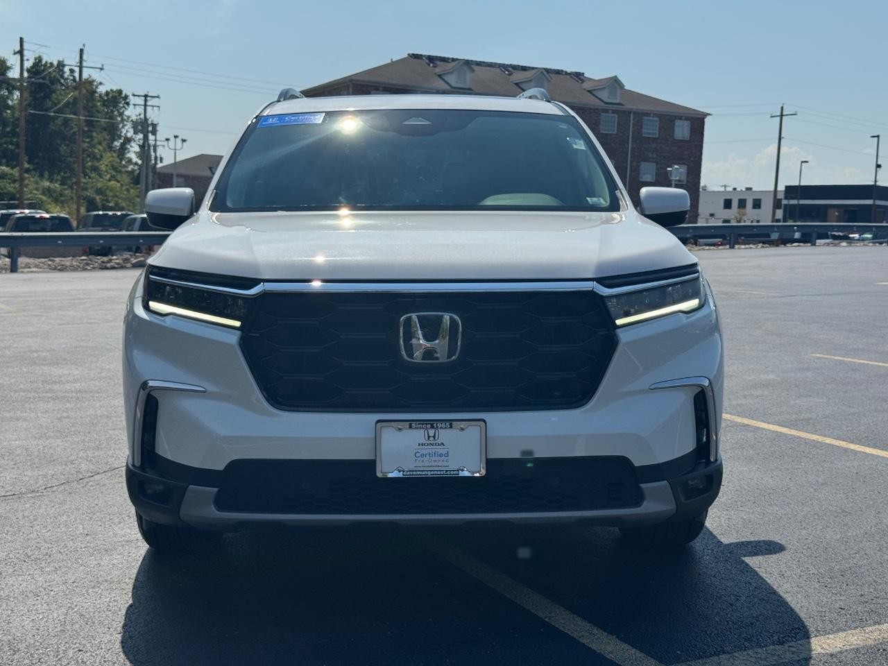 Honda Pilot Vehicle Full-screen Gallery Image 09