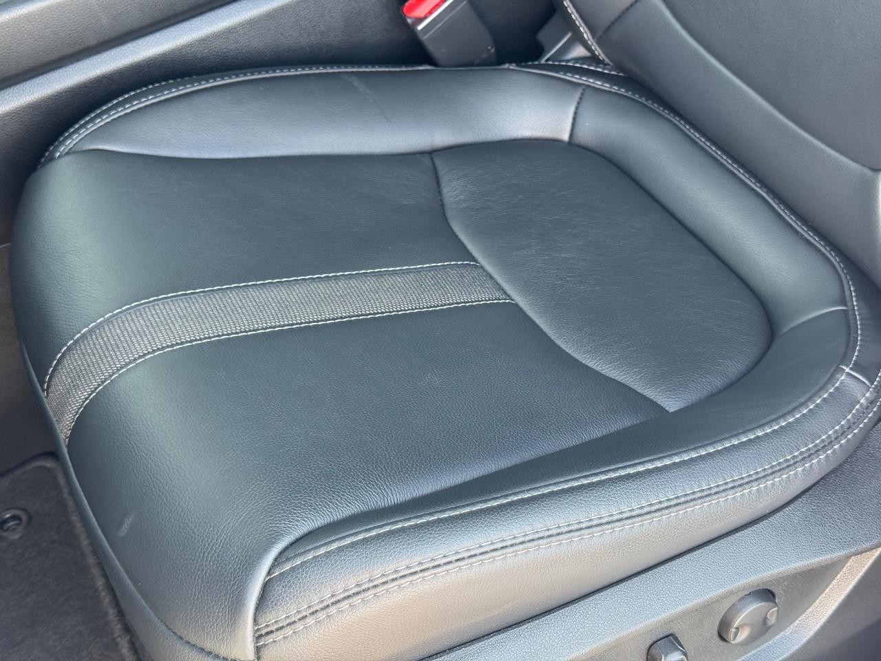 Honda Pilot Vehicle Full-screen Gallery Image 28