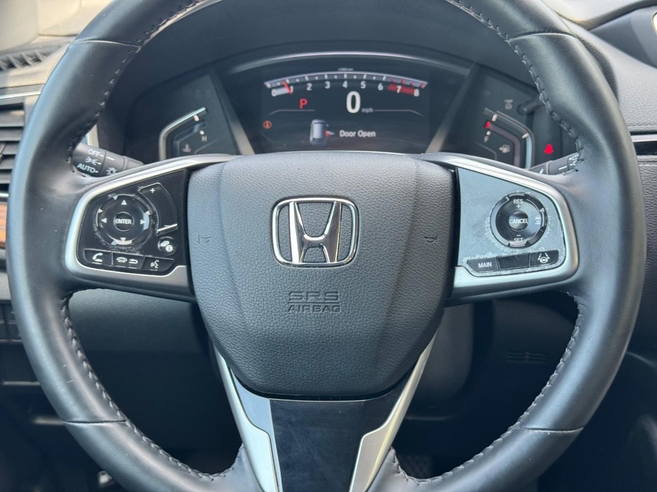 Honda CR-V Vehicle Full-screen Gallery Image 12