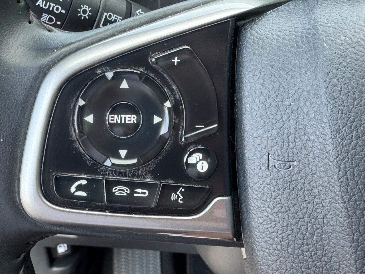 Honda CR-V Vehicle Full-screen Gallery Image 20