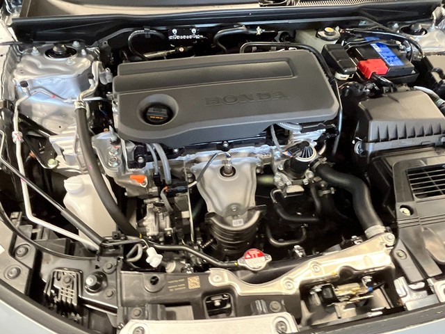 Honda Civic Hatchback Vehicle Full-screen Gallery Image 12