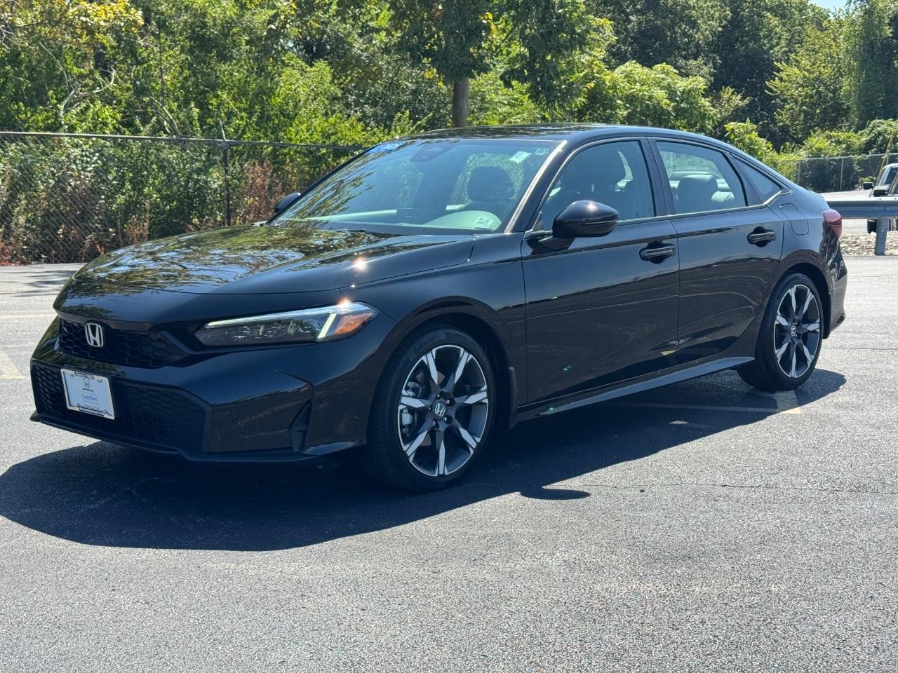 Honda Civic Sedan Hybrid Vehicle Full-screen Gallery Image 08