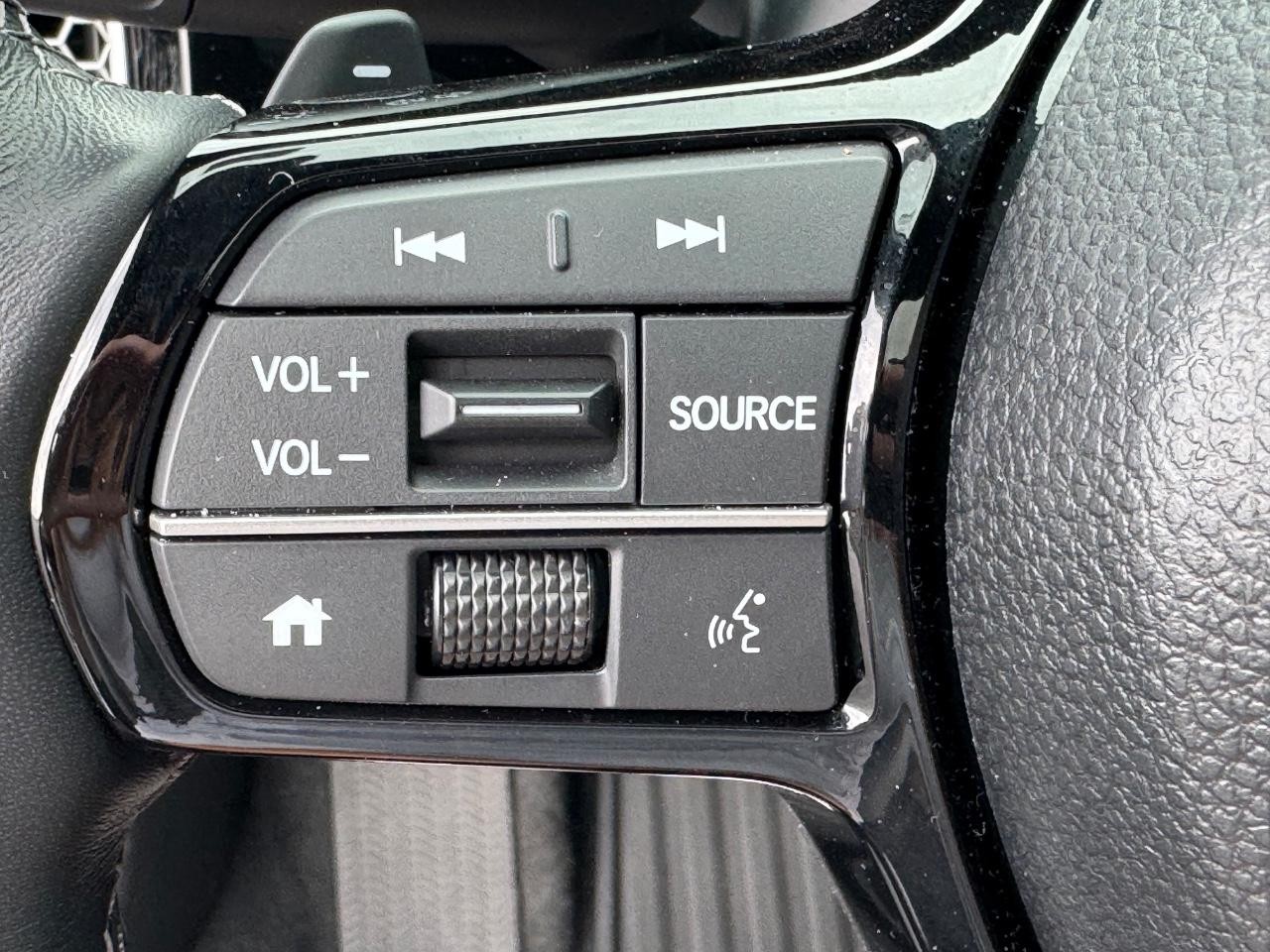 Honda Civic Sedan Hybrid Vehicle Full-screen Gallery Image 20