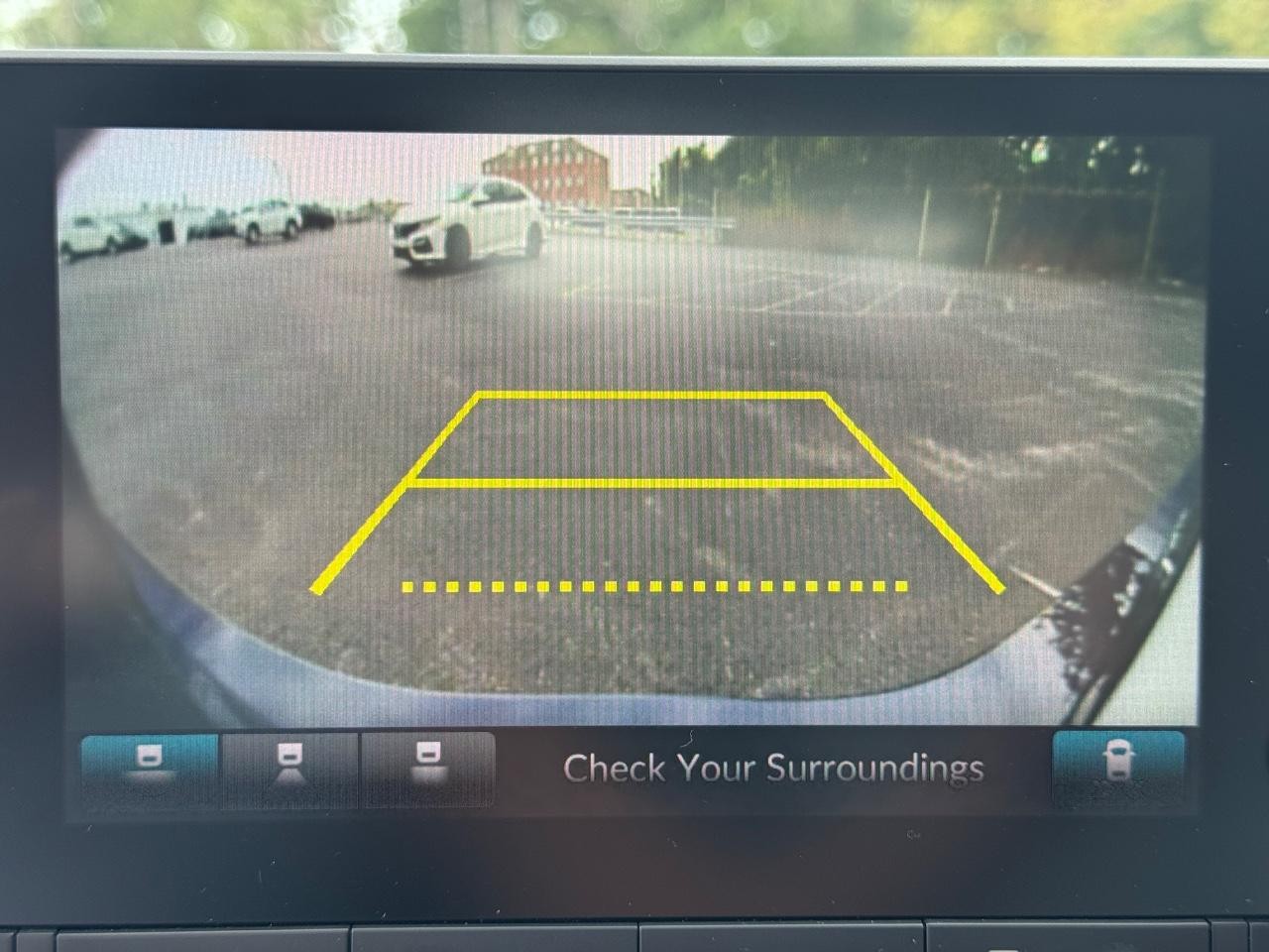 Honda Civic Sedan Hybrid Vehicle Full-screen Gallery Image 23