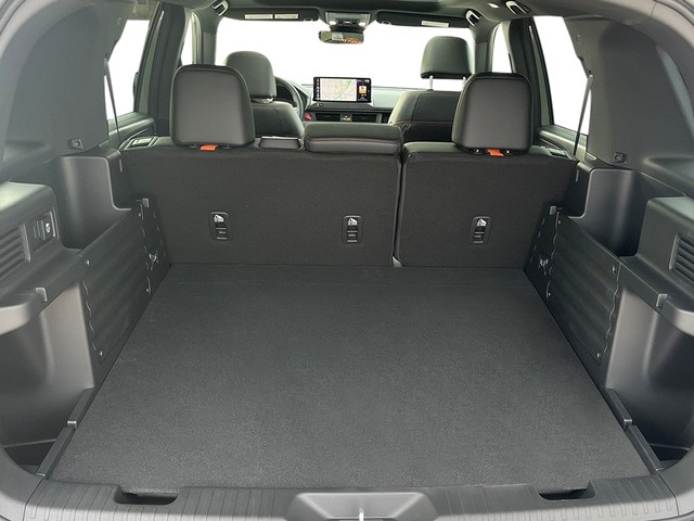 Honda Passport Vehicle Full-screen Gallery Image 16