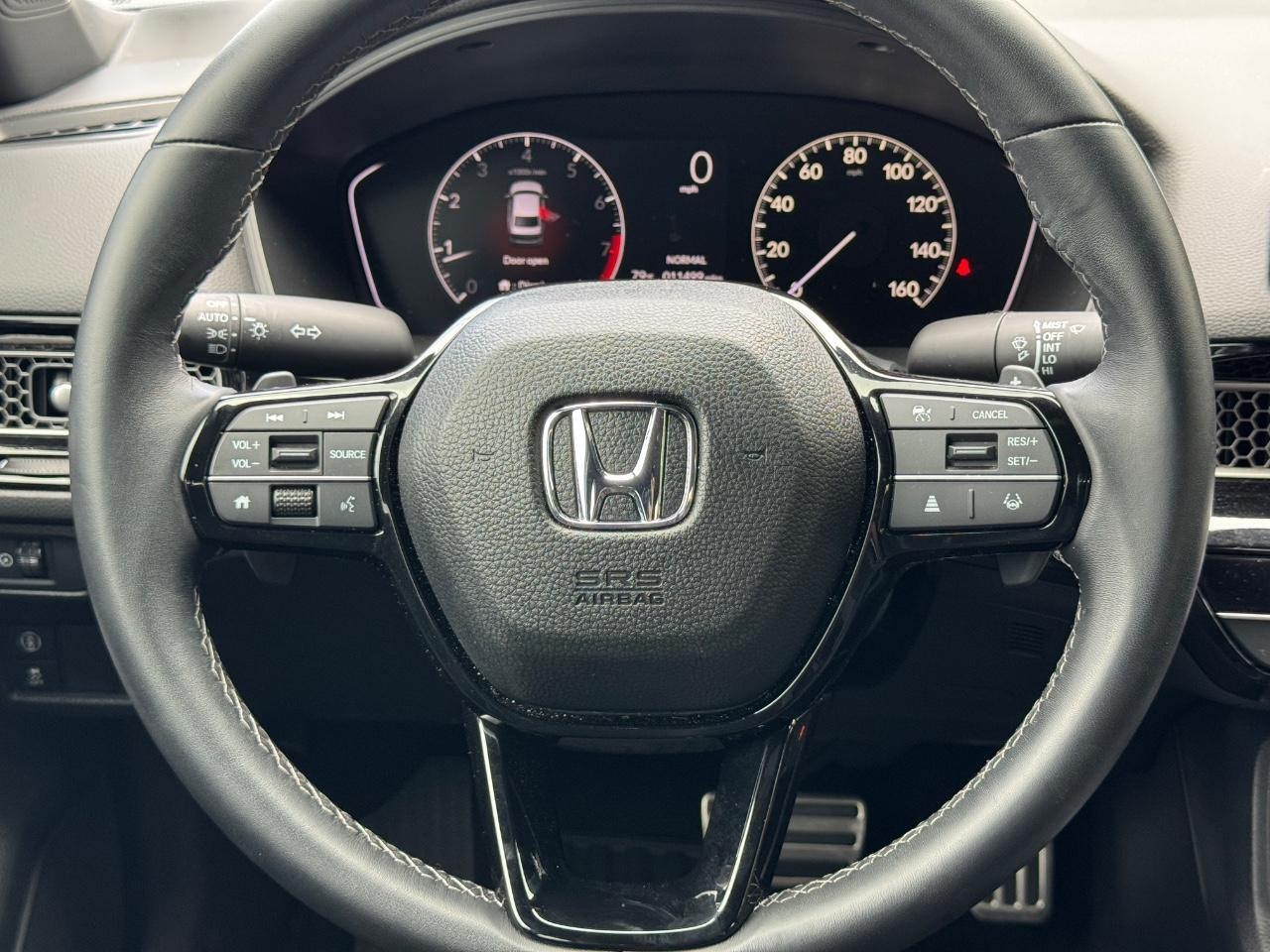 Honda Civic Sedan Vehicle Full-screen Gallery Image 12