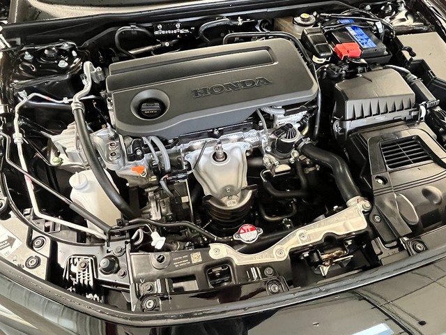 Honda Civic Hatchback Vehicle Full-screen Gallery Image 12