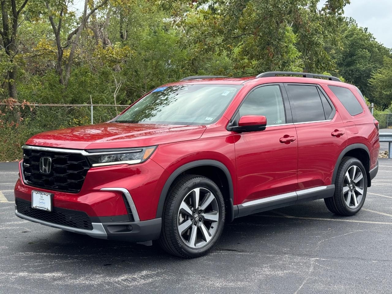 Honda Pilot Vehicle Full-screen Gallery Image 08