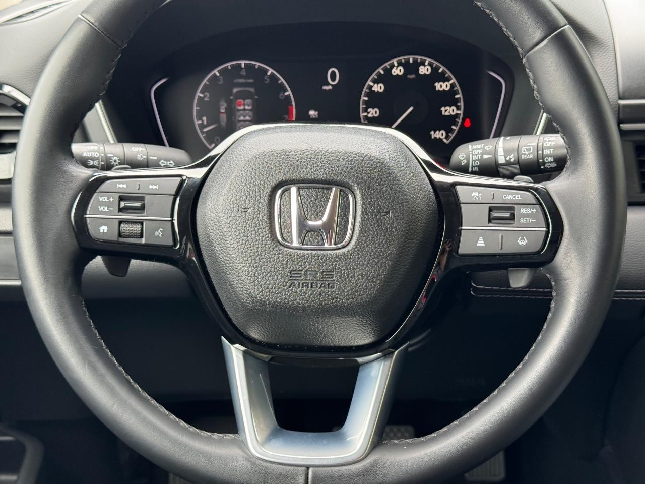 Honda Pilot Vehicle Full-screen Gallery Image 13