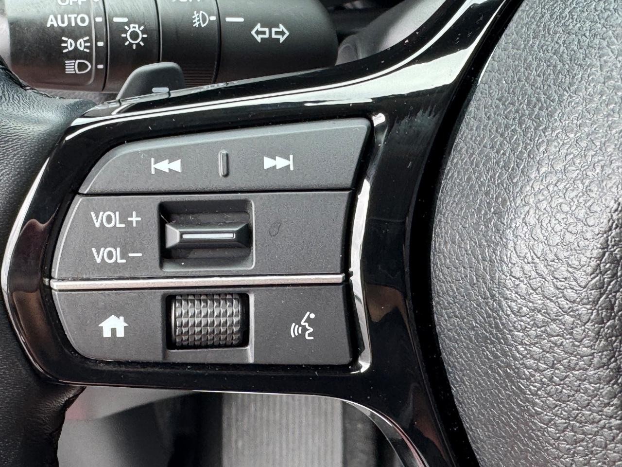 Honda Pilot Vehicle Full-screen Gallery Image 22