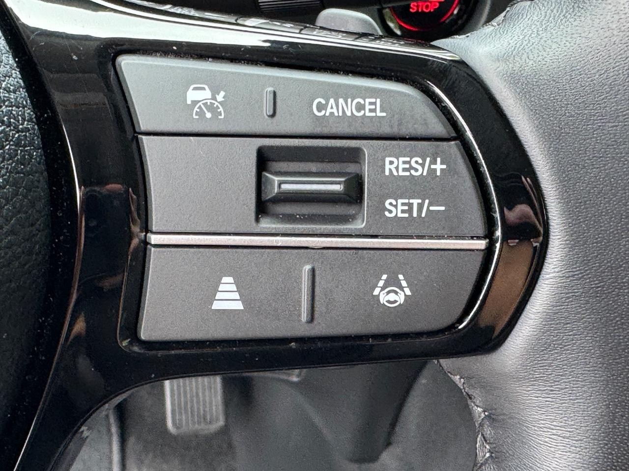 Honda Pilot Vehicle Full-screen Gallery Image 23